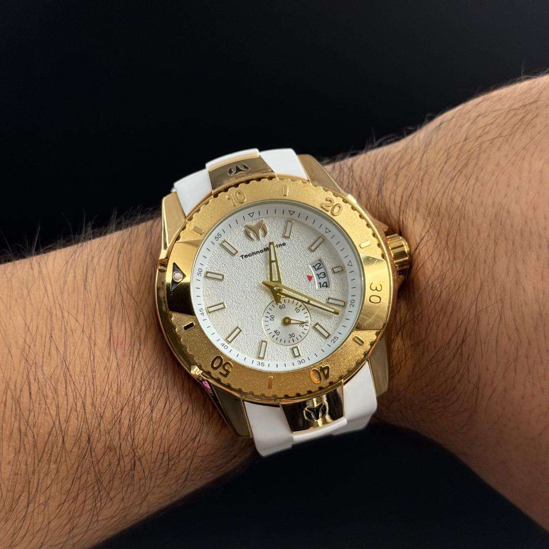 Technomarine 520002 Blanco - Tablero Blanco - Dorado
